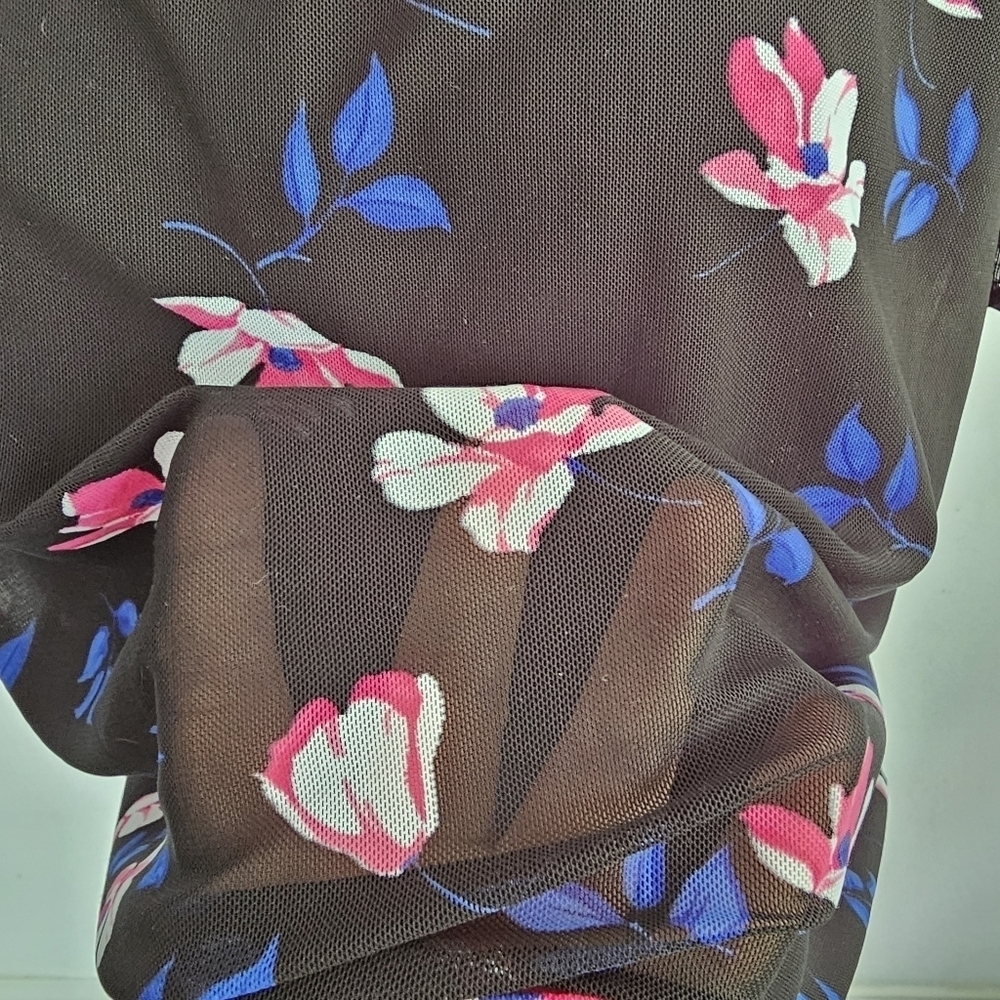 Calvin Klein Black Floral Mesh Tee - Picture 5 of 10